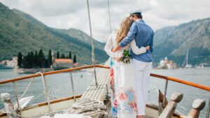 How to Get Married on Your Own Boat in 10 Easy Steps